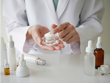 We Serve in Cosmetics